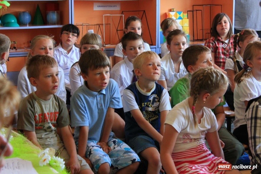 Zdjęcie w galerii na portalu naszraciborz.pl: Recytatorskie popisy w Wojnowicach wiadomości z regionu