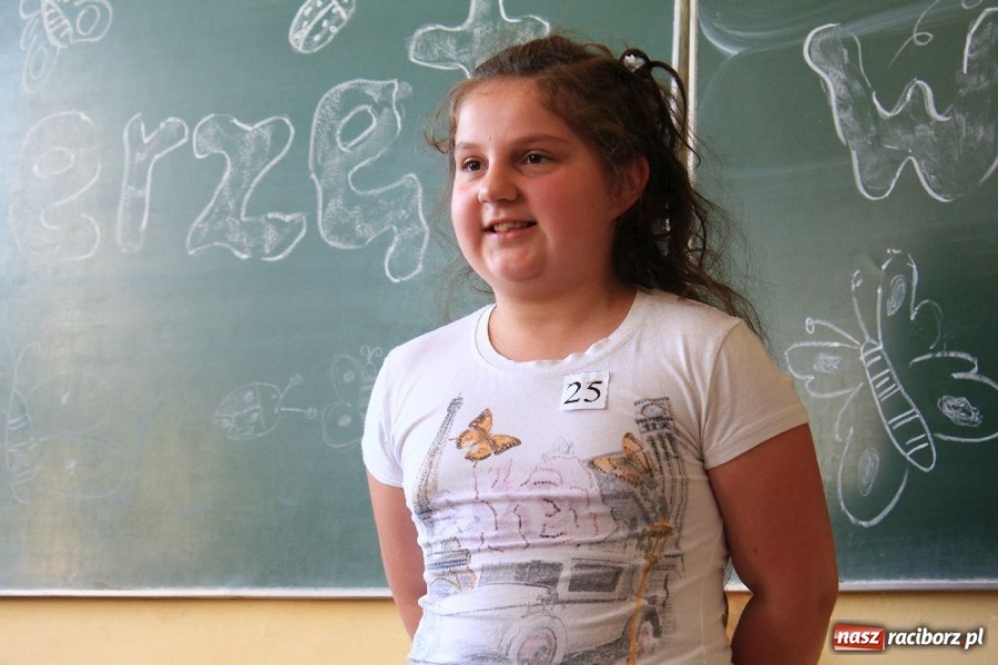 Zdjęcie w galerii na portalu naszraciborz.pl: Recytatorskie popisy w Wojnowicach wiadomości z regionu