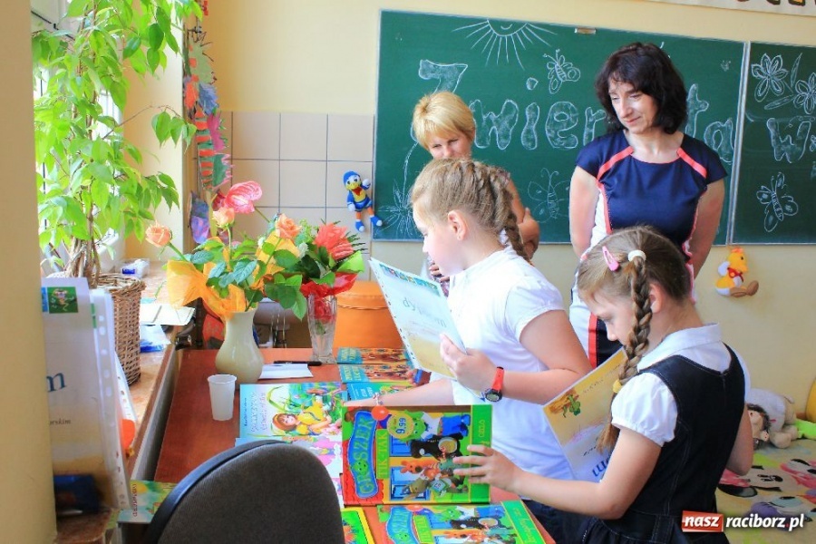 Zdjęcie w galerii na portalu naszraciborz.pl: Recytatorskie popisy w Wojnowicach wiadomości z regionu