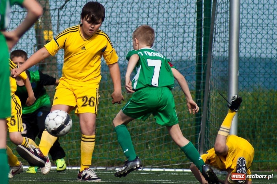 Zdjęcie w galerii na portalu naszraciborz.pl: Derby Orlików dla Tworkowa wiadomości z regionu