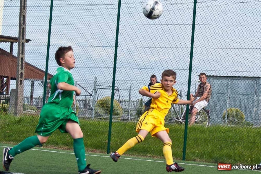 Zdjęcie w galerii na portalu naszraciborz.pl: Derby Orlików dla Tworkowa wiadomości z regionu