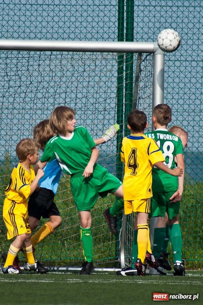 Zdjęcie w galerii na portalu naszraciborz.pl: Derby Orlików dla Tworkowa wiadomości z regionu