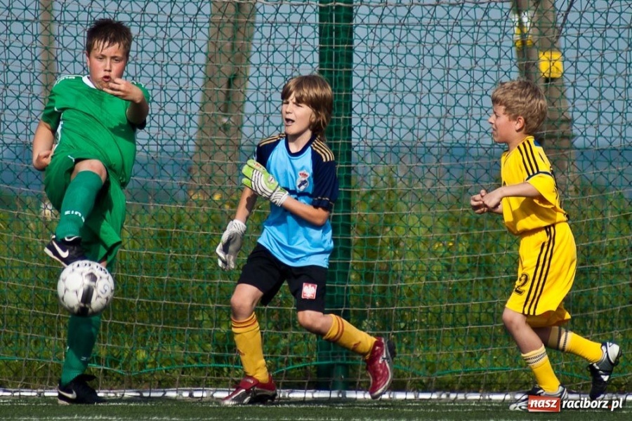 Zdjęcie w galerii na portalu naszraciborz.pl: Derby Orlików dla Tworkowa wiadomości z regionu