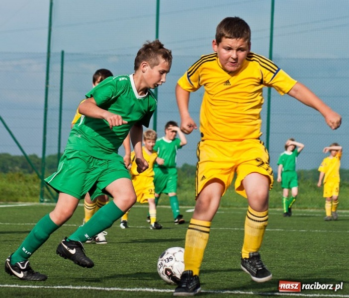 Zdjęcie w galerii na portalu naszraciborz.pl: Derby Orlików dla Tworkowa wiadomości z regionu