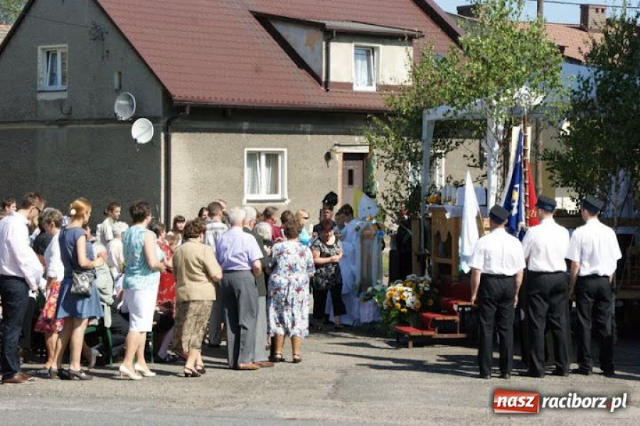 Zdjęcie w galerii na portalu naszraciborz.pl: Parafia w Rudzie Kozielskiej świętowała odpust wiadomości z regionu