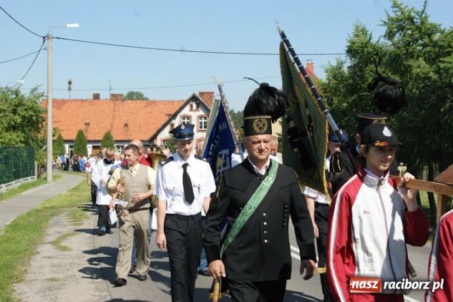Zdjęcie w galerii na portalu naszraciborz.pl: Parafia w Rudzie Kozielskiej świętowała odpust wiadomości z regionu