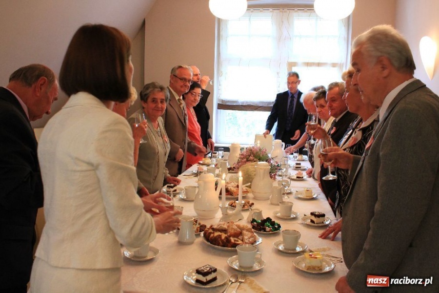 Zdjęcie w galerii na portalu naszraciborz.pl: Otrzymali medale za 50 lat miłości wiadomości z regionu