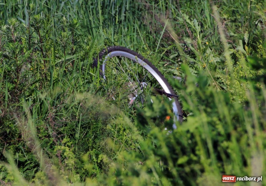 Zdjęcie w galerii na portalu naszraciborz.pl: Dwie ofiary śmiertelne w Rzuchowie wiadomości z regionu