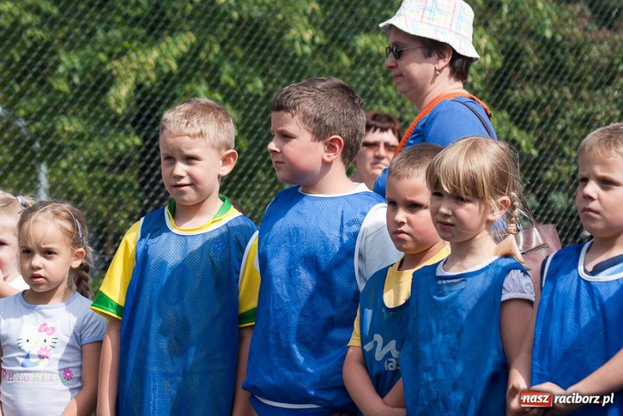 Zdjęcie w galerii na portalu naszraciborz.pl: Piłkarska majówka z RTP Unia wiadomości z regionu