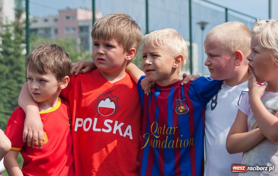 Zdjęcie w galerii na portalu naszraciborz.pl: Piłkarska majówka z RTP Unia wiadomości z regionu