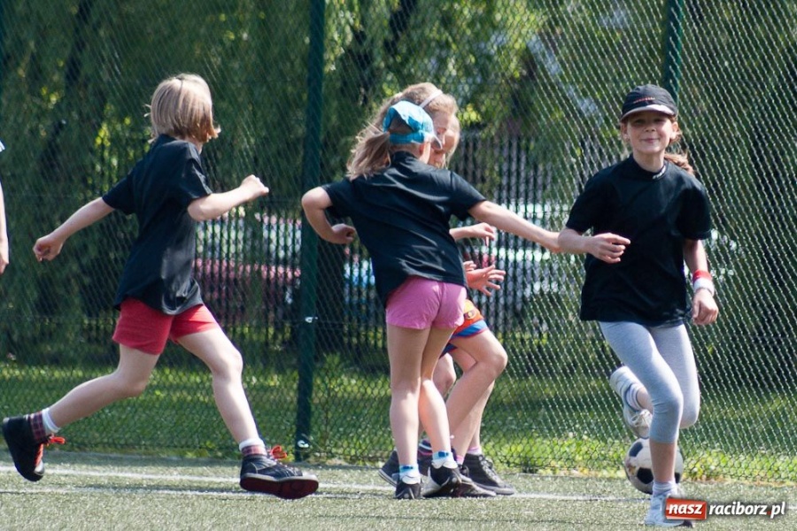 Zdjęcie w galerii na portalu naszraciborz.pl: Piłkarska majówka z RTP Unia wiadomości z regionu