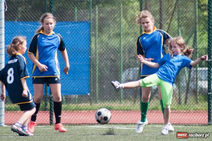 Zdjęcie w galerii na portalu naszraciborz.pl: Piłkarska majówka z RTP Unia wiadomości z regionu