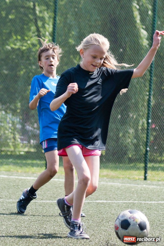 Zdjęcie w galerii na portalu naszraciborz.pl: Piłkarska majówka z RTP Unia wiadomości z regionu