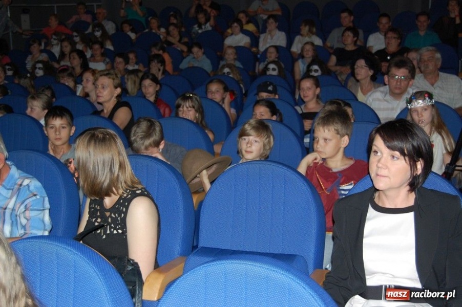 Zdjęcie w galerii na portalu naszraciborz.pl: W Strzesze odbyła się wspaniała gala wiadomości z regionu