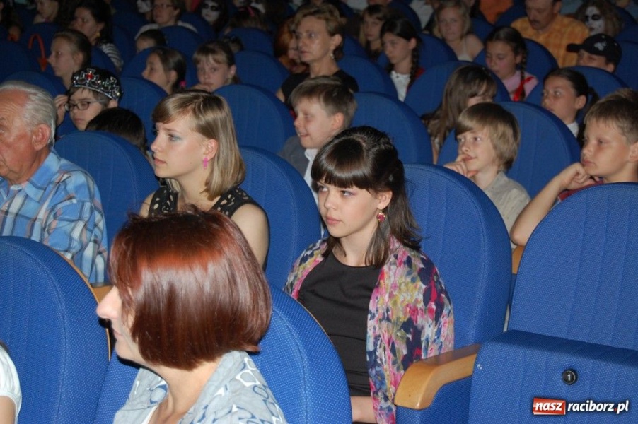 Zdjęcie w galerii na portalu naszraciborz.pl: W Strzesze odbyła się wspaniała gala wiadomości z regionu