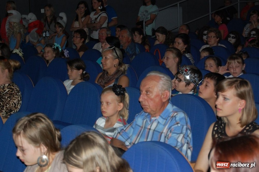 Zdjęcie w galerii na portalu naszraciborz.pl: W Strzesze odbyła się wspaniała gala wiadomości z regionu