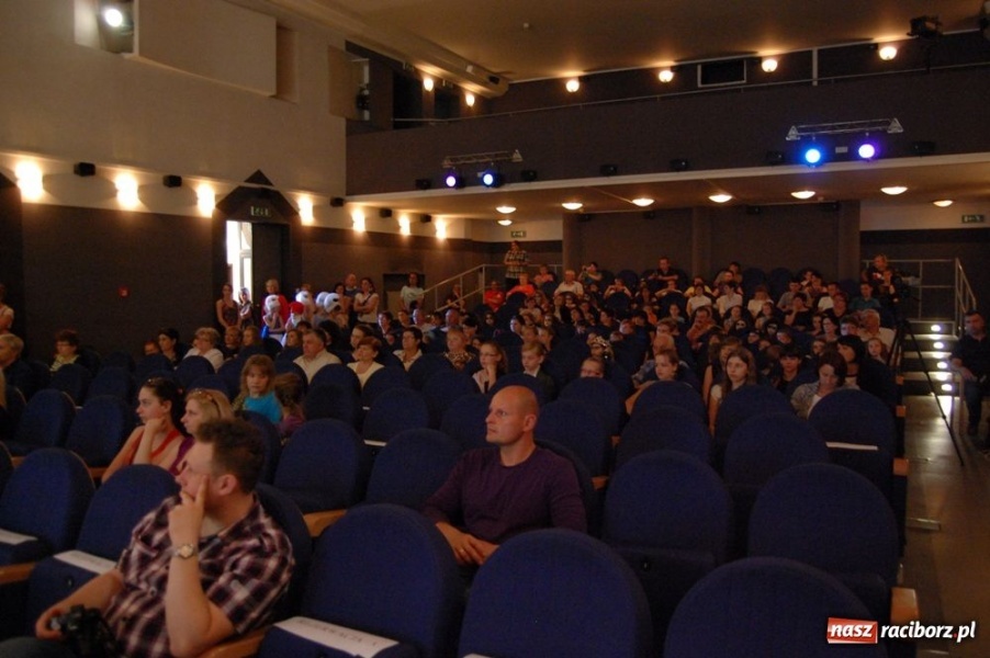 Zdjęcie w galerii na portalu naszraciborz.pl: W Strzesze odbyła się wspaniała gala wiadomości z regionu