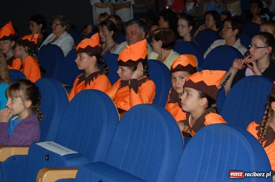 Zdjęcie w galerii na portalu naszraciborz.pl: W Strzesze odbyła się wspaniała gala wiadomości z regionu