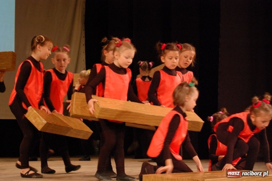 Zdjęcie w galerii na portalu naszraciborz.pl: W Strzesze odbyła się wspaniała gala wiadomości z regionu