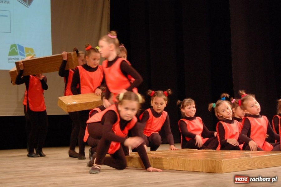Zdjęcie w galerii na portalu naszraciborz.pl: W Strzesze odbyła się wspaniała gala wiadomości z regionu