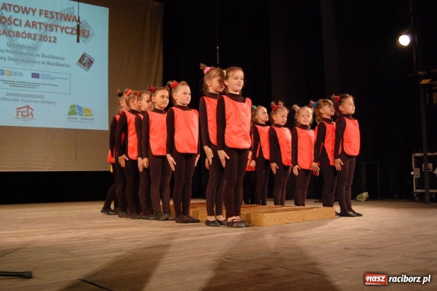 Zdjęcie w galerii na portalu naszraciborz.pl: W Strzesze odbyła się wspaniała gala wiadomości z regionu