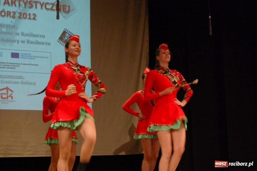 Zdjęcie w galerii na portalu naszraciborz.pl: W Strzesze odbyła się wspaniała gala wiadomości z regionu