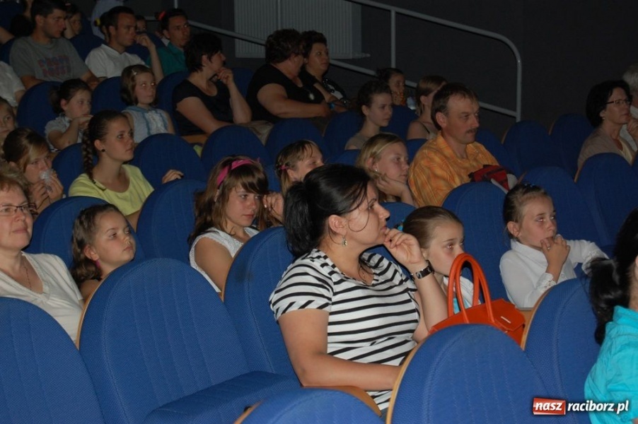 Zdjęcie w galerii na portalu naszraciborz.pl: W Strzesze odbyła się wspaniała gala wiadomości z regionu