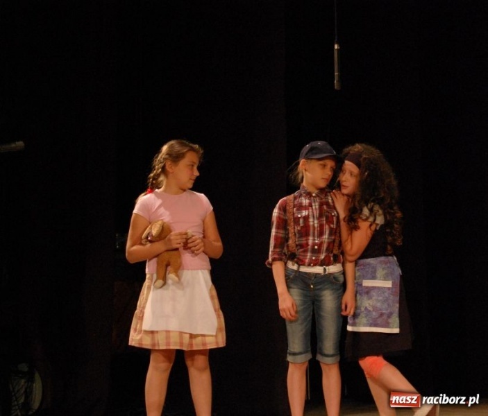 Zdjęcie w galerii na portalu naszraciborz.pl: W Strzesze odbyła się wspaniała gala wiadomości z regionu