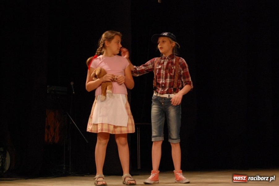 Zdjęcie w galerii na portalu naszraciborz.pl: W Strzesze odbyła się wspaniała gala wiadomości z regionu