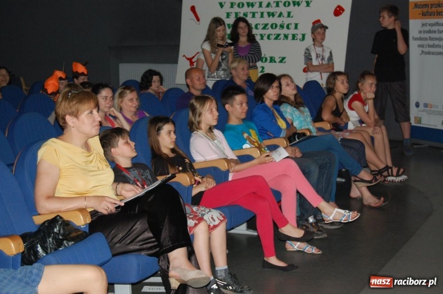 Zdjęcie w galerii na portalu naszraciborz.pl: W Strzesze odbyła się wspaniała gala wiadomości z regionu