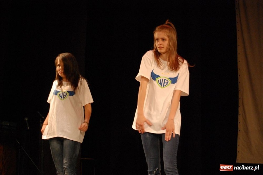 Zdjęcie w galerii na portalu naszraciborz.pl: W Strzesze odbyła się wspaniała gala wiadomości z regionu