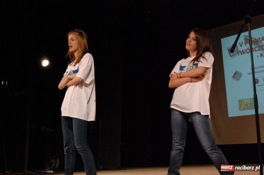 Zdjęcie w galerii na portalu naszraciborz.pl: W Strzesze odbyła się wspaniała gala wiadomości z regionu