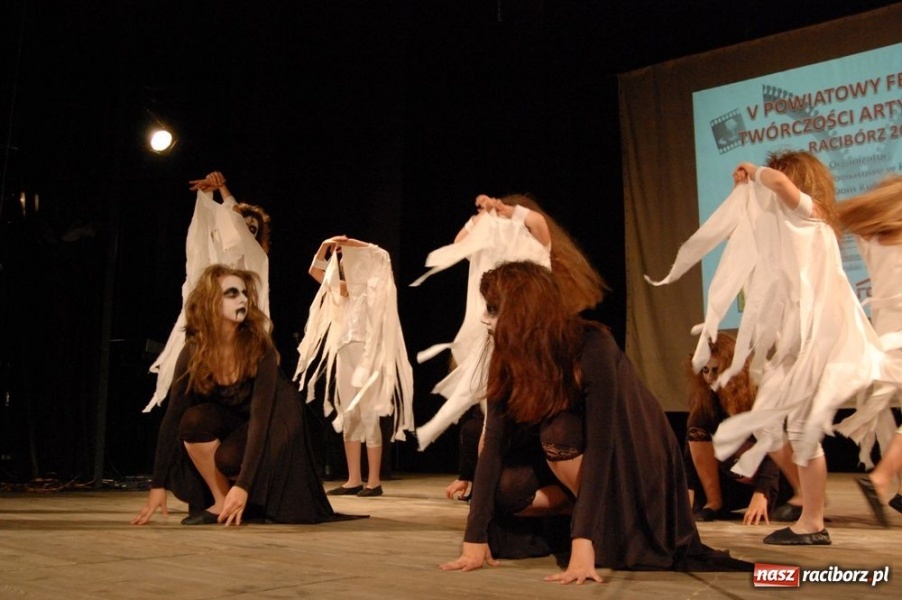 Zdjęcie w galerii na portalu naszraciborz.pl: W Strzesze odbyła się wspaniała gala wiadomości z regionu