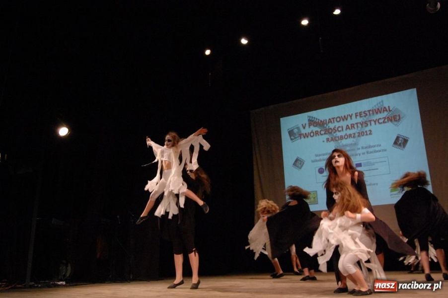 Zdjęcie w galerii na portalu naszraciborz.pl: W Strzesze odbyła się wspaniała gala wiadomości z regionu