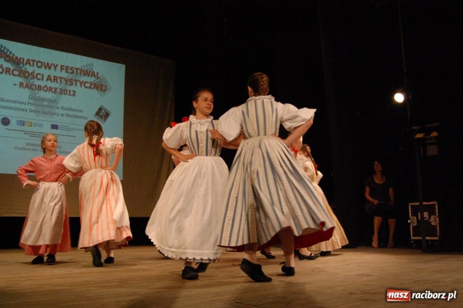 Zdjęcie w galerii na portalu naszraciborz.pl: W Strzesze odbyła się wspaniała gala wiadomości z regionu