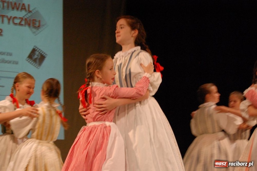 Zdjęcie w galerii na portalu naszraciborz.pl: W Strzesze odbyła się wspaniała gala wiadomości z regionu