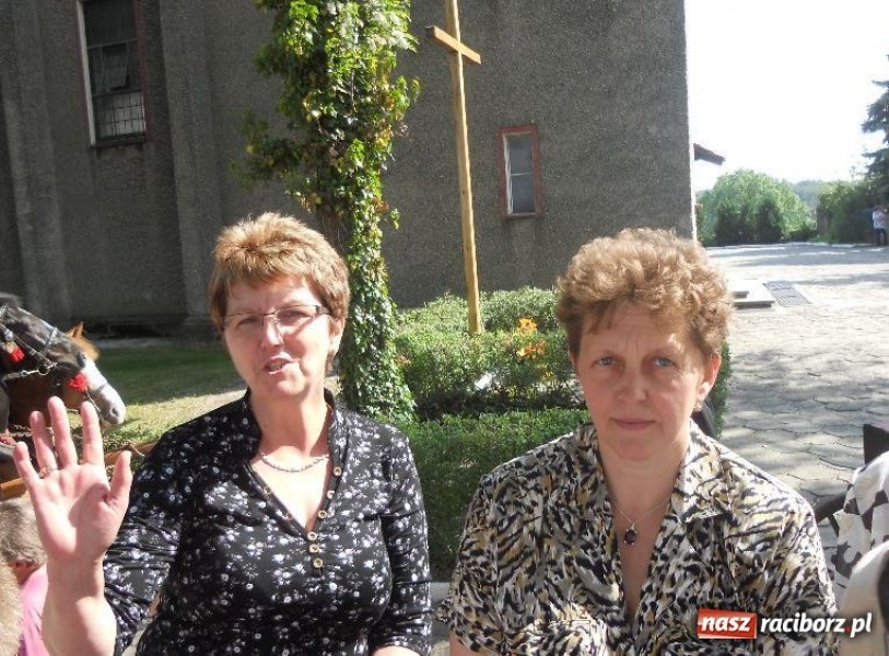 Zdjęcie w galerii na portalu naszraciborz.pl: Procesja ku czci św. Urbana w Kobyli wiadomości z regionu