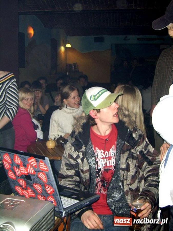 Zdjęcie w galerii na portalu naszraciborz.pl: Karaoke Młodzieżowej Rady Miasta wiadomości z regionu