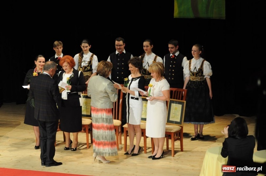Zdjęcie w galerii na portalu naszraciborz.pl: Narcyz dla Aleksandry Gamrot wiadomości z regionu