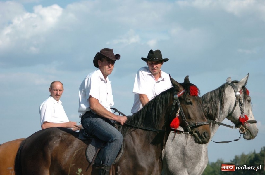 Zdjęcie w galerii na portalu naszraciborz.pl: W Brzeziu przeszła procesja św. Urbana wiadomości z regionu