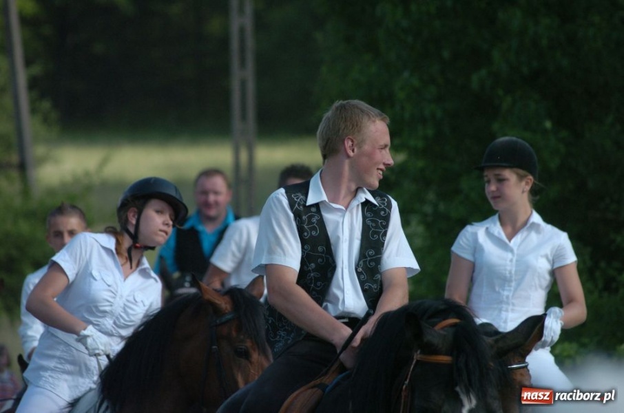 Zdjęcie w galerii na portalu naszraciborz.pl: W Brzeziu przeszła procesja św. Urbana wiadomości z regionu