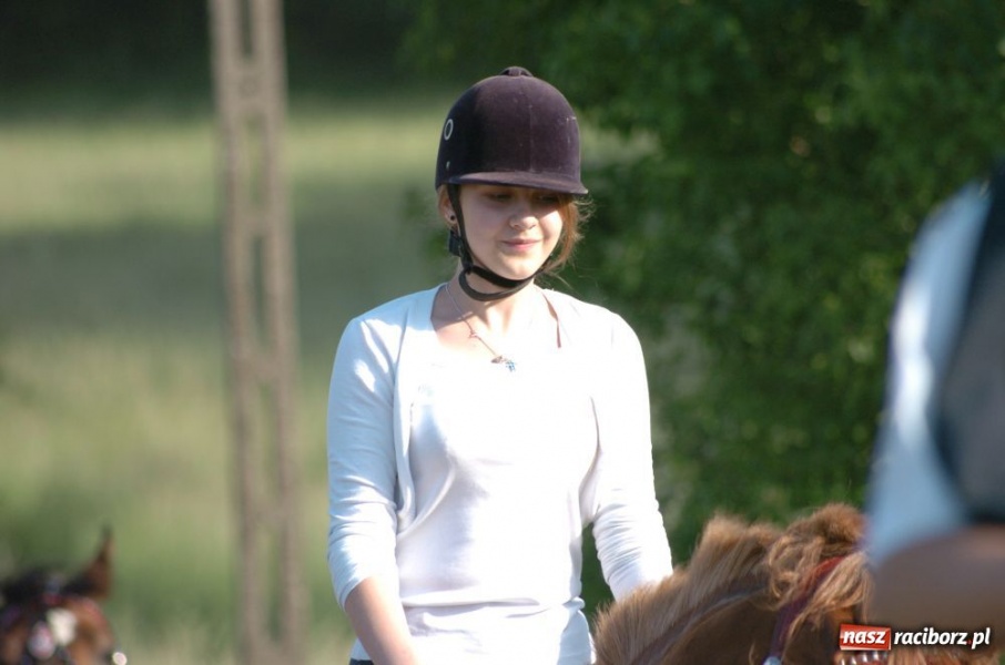 Zdjęcie w galerii na portalu naszraciborz.pl: W Brzeziu przeszła procesja św. Urbana wiadomości z regionu