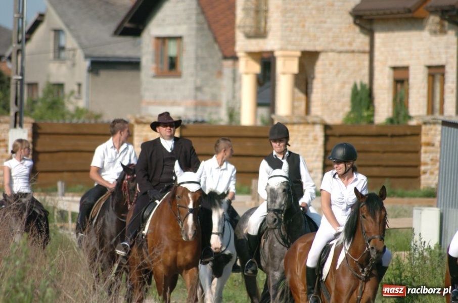 Zdjęcie w galerii na portalu naszraciborz.pl: W Brzeziu przeszła procesja św. Urbana wiadomości z regionu