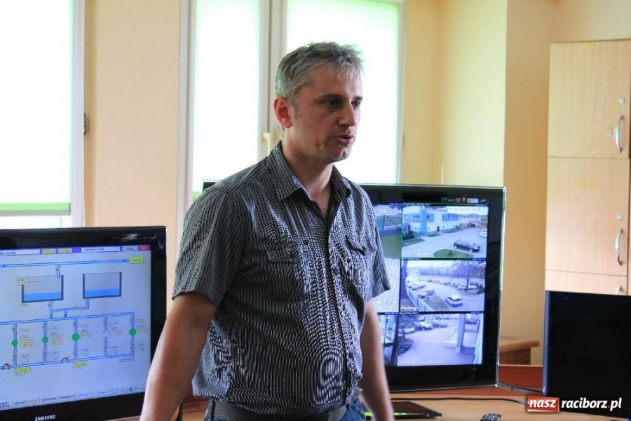 Zdjęcie w galerii na portalu naszraciborz.pl: Starosta będzie pił wodę z kranu wiadomości z regionu