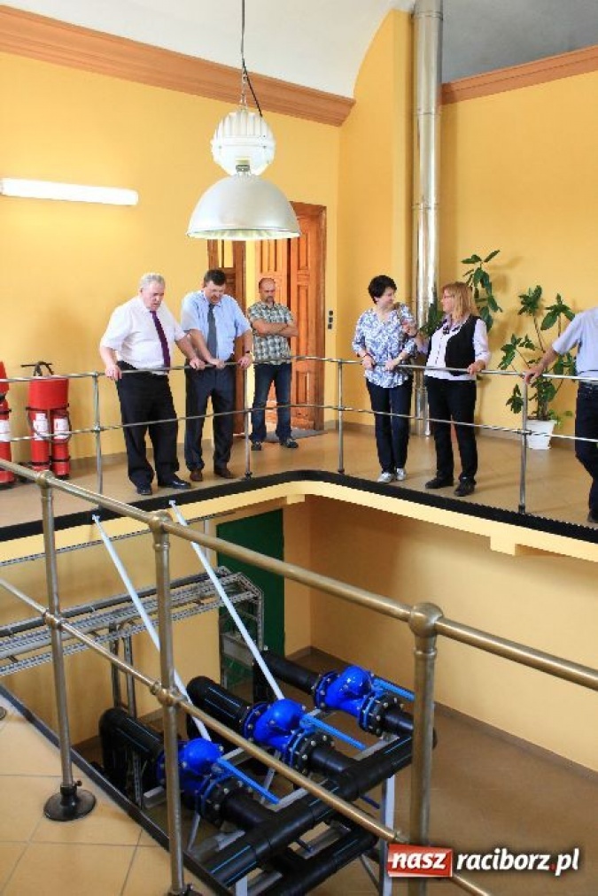 Zdjęcie w galerii na portalu naszraciborz.pl: Starosta będzie pił wodę z kranu wiadomości z regionu