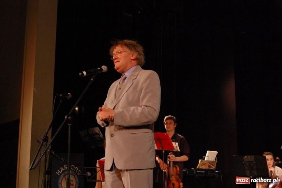 Zdjęcie w galerii na portalu naszraciborz.pl: Strzechę odwiedzili goście z Niemiec wiadomości z regionu