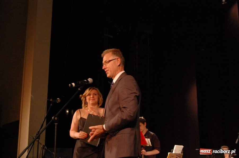 Zdjęcie w galerii na portalu naszraciborz.pl: Strzechę odwiedzili goście z Niemiec wiadomości z regionu