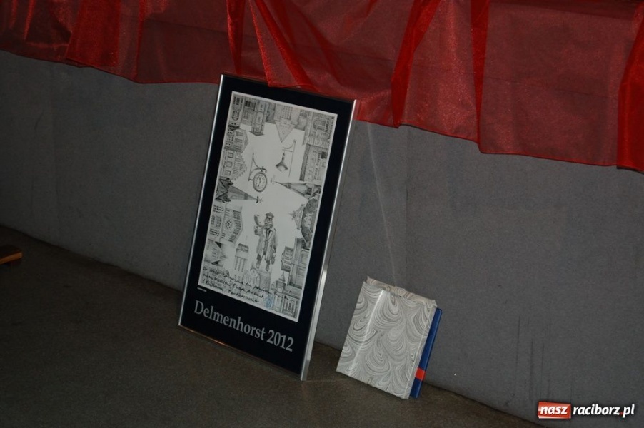 Zdjęcie w galerii na portalu naszraciborz.pl: Strzechę odwiedzili goście z Niemiec wiadomości z regionu