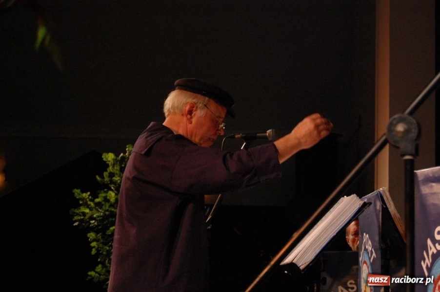 Zdjęcie w galerii na portalu naszraciborz.pl: Strzechę odwiedzili goście z Niemiec wiadomości z regionu