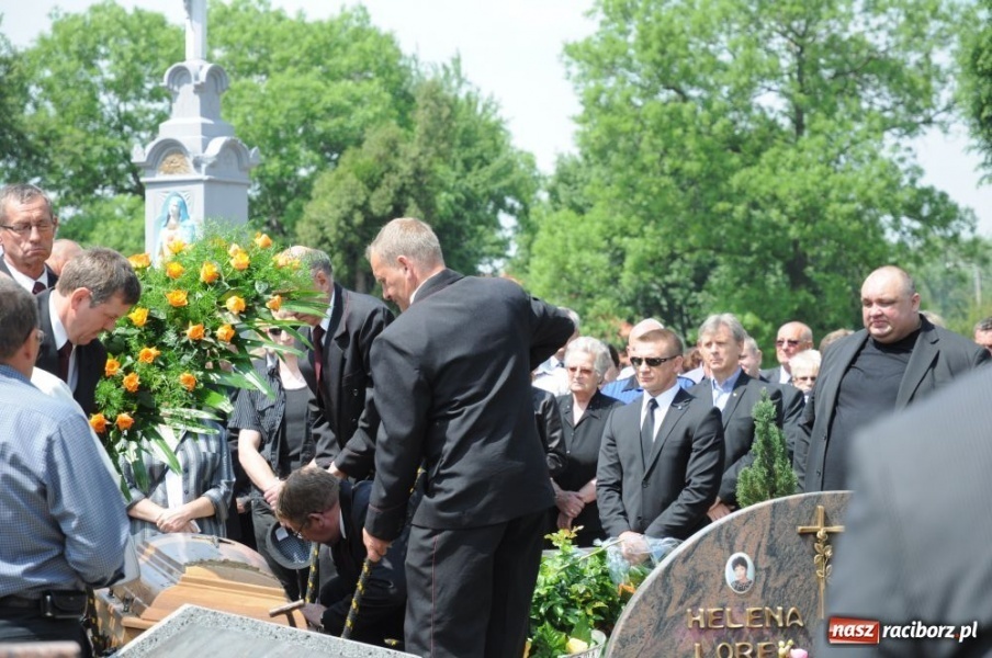 Zdjęcie w galerii na portalu naszraciborz.pl: Dziś pożegnano śp. Piotra Starzyńskiego wiadomości z regionu